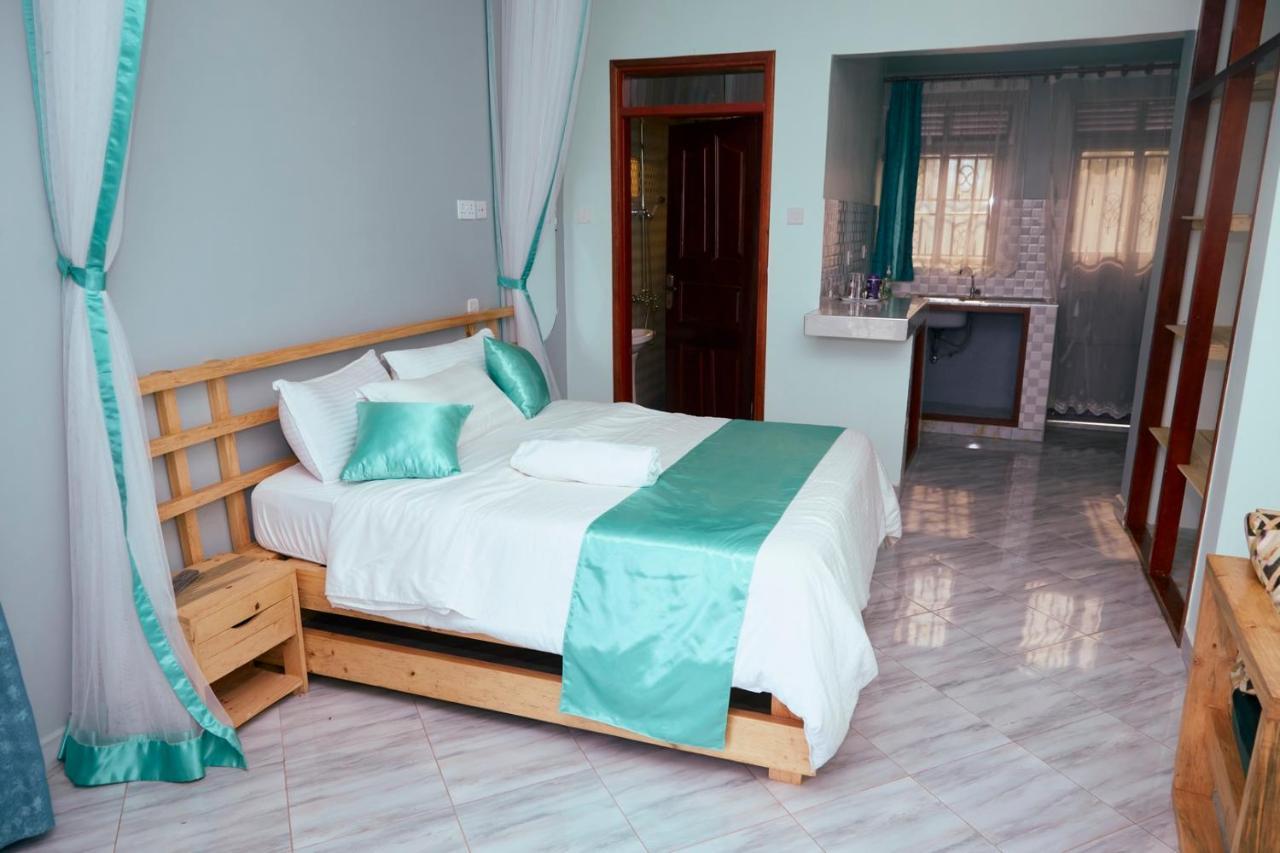 Westway Luxury Suites Mbarara Eksteriør billede