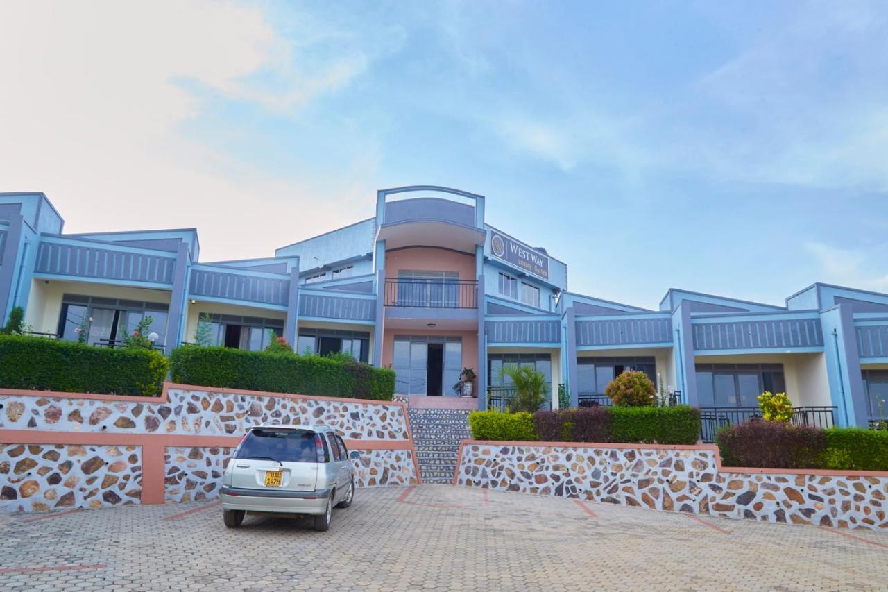 Westway Luxury Suites Mbarara Eksteriør billede